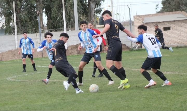 Alianza se afirma en la cima y se mueve la pelea por la Oficial A de LIFUNE.