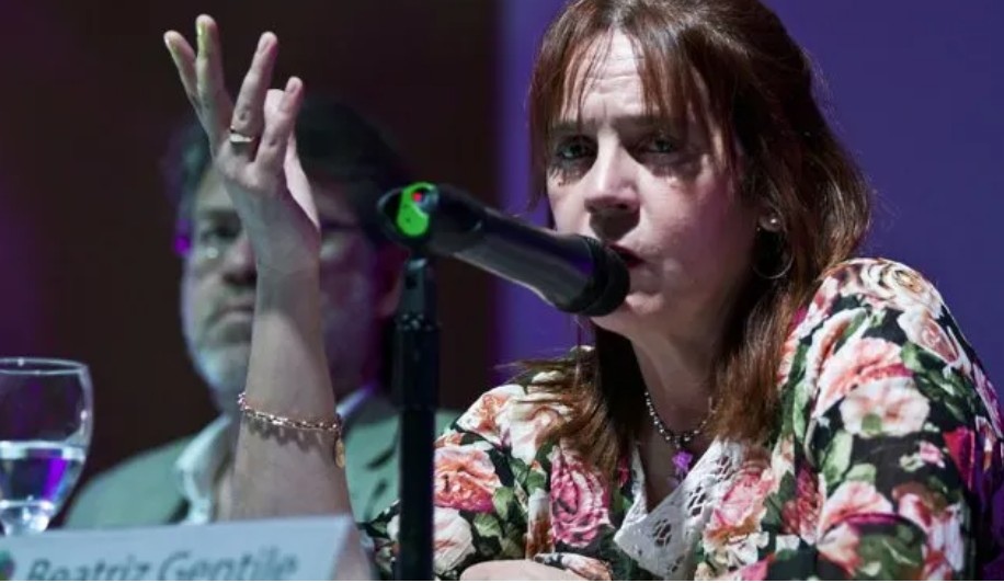Beatriz Gentile, candidata a diputada por Fuerza Patria Neuquén, denuncia la desigualdad en la provincia.