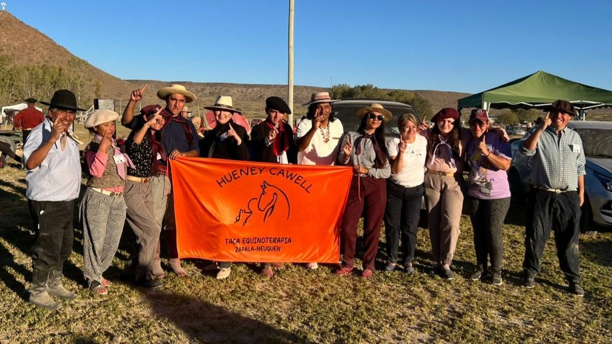 Equinoterapia en Zapala: el desafío de sostener un proyecto entre voluntariado y esfuerzo familiar.