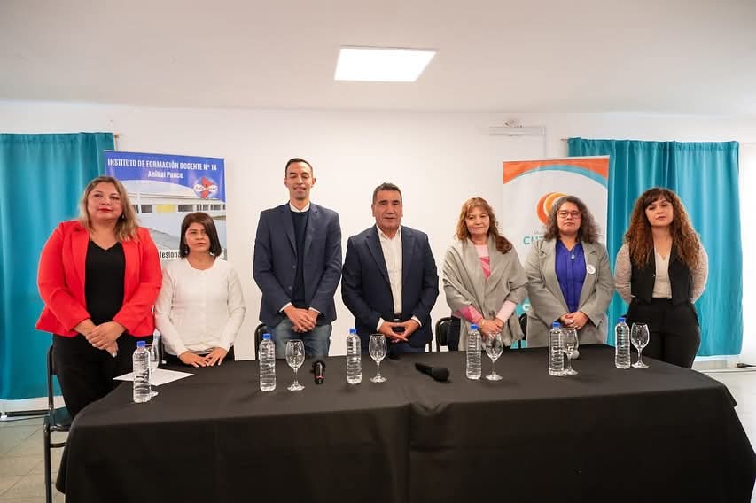 Expo vocacional en Cutral Co.