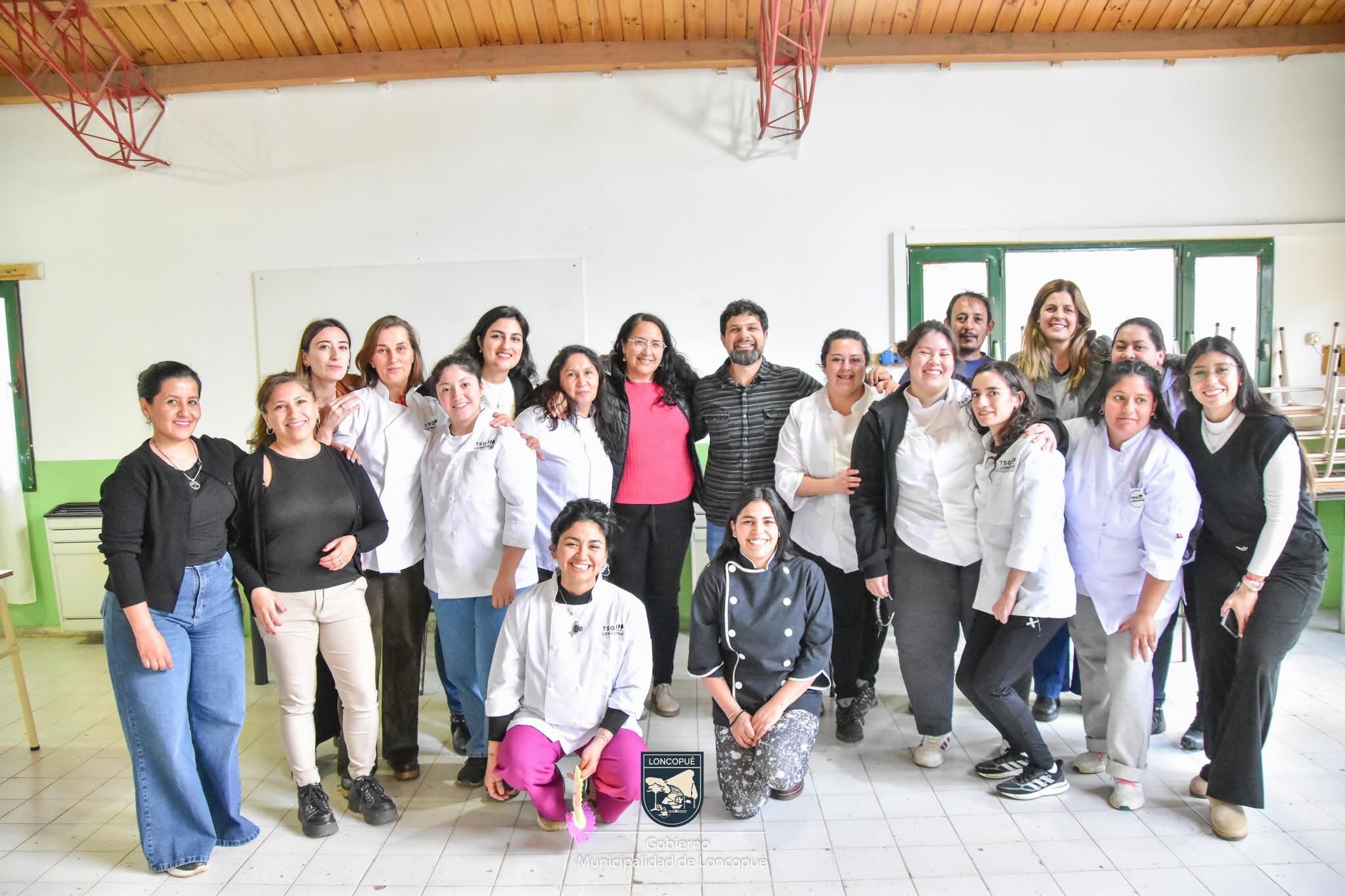 Nuevas Egresadas de la Tecnicatura en Gastronomía en Loncopué