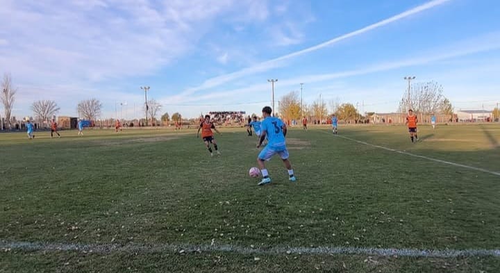 Partido correspondiente a la décima fecha del Torneo Oficial A de Lifune.