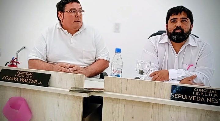 El concejal Martín Sepúlveda denuncia recortes al bloque Unidad Popular en Rincón de los Sauces.