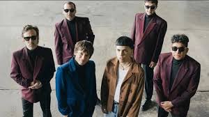 La banda Turf en vivo, o arte de tapa de Polvo de Estrellas
