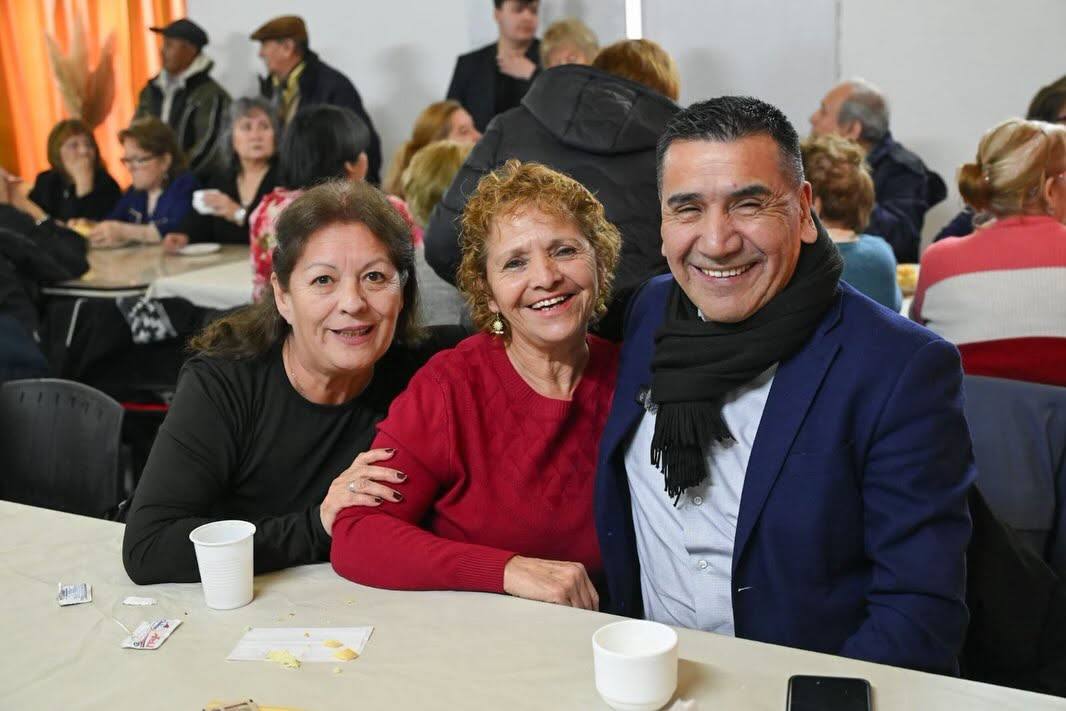 Inauguración del nuevo SUM en la Casita de los Abuelos en Cutral Co